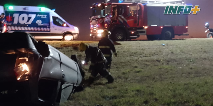 Tres Heridos Tras El Vuelco De Un Auto En Ruta Info Mas