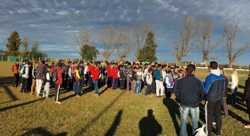 Santa Fe Juega disputó el torneo de fútbol en el Club Maciel