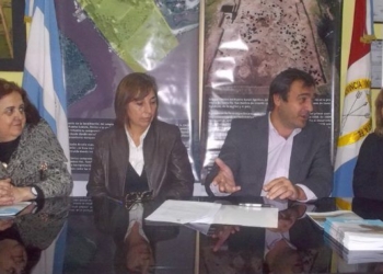 Firmaron el convenio para la construcción de viviendas en Gaboto