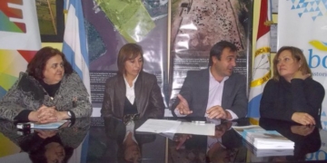 Firmaron el convenio para la construcción de viviendas en Gaboto