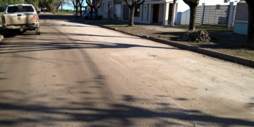 Tras los insistentes reclamos, mejoran calles de San Genaro