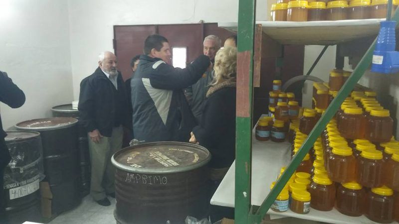 Inauguraron una sala de procesamiento de miel en la Escuela Agraria de Totoras