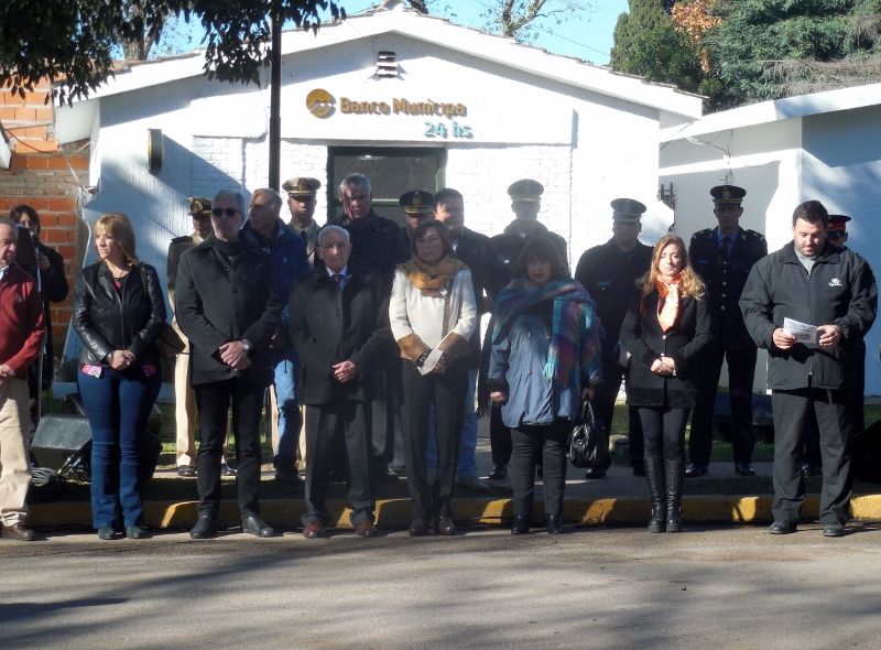Acto y desfile por un nuevo aniversario de Puerto Gaboto