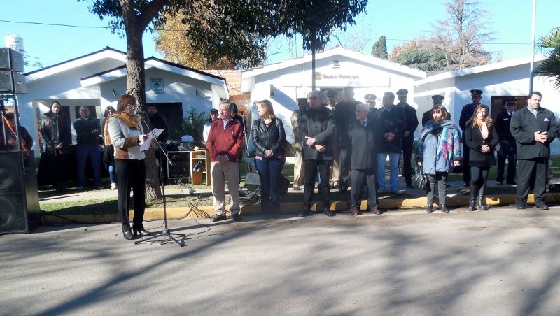 Acto y desfile por un nuevo aniversario de Puerto Gaboto