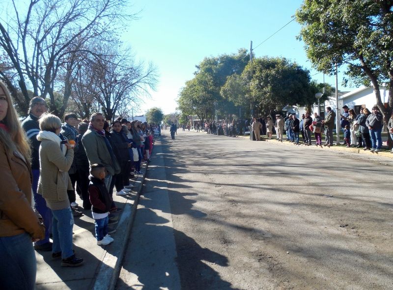 Acto y desfile por un nuevo aniversario de Puerto Gaboto