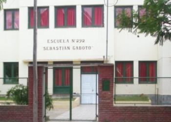 La Primaria de Gaboto festeja el Día de la Bandera con un gran almuerzo