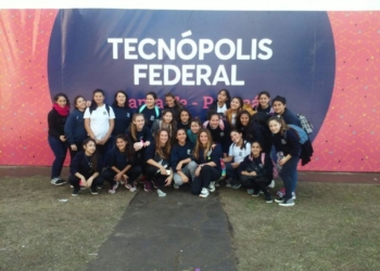 Alumnos de la escuela secundaria Nº437 de San Genaro visitaron Tecnópolis