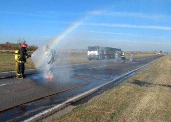 Corte total en Ruta 34 por choque y derrame de sustancias tóxicas