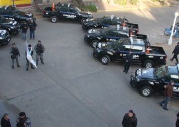 Once localidades de la región ya cuentan con nuevas camionetas policiales