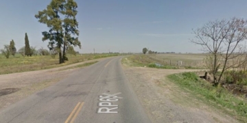 Despistó con su vehículo en la ruta y fue socorrida por bomberos