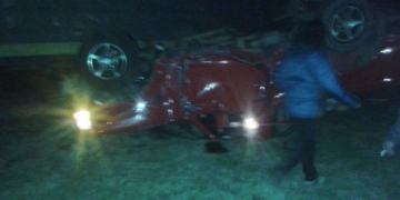 Impactante accidente: un tren arrolló a una camioneta en Barrancas