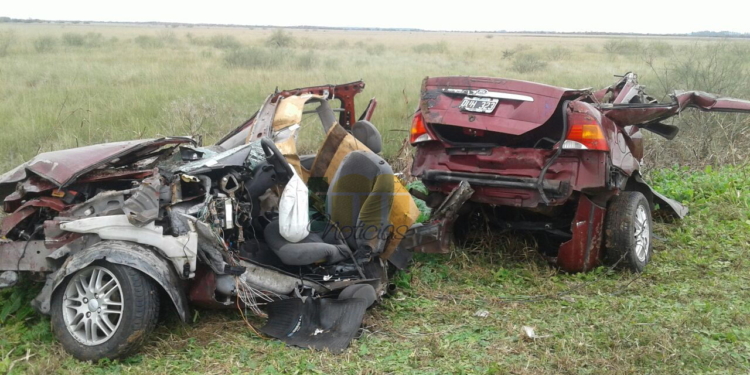 Diaz: un fallecido tras despistar un auto y caer al arroyo