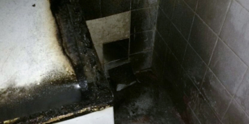 Totoras: dos dotaciones de bomberos controlaron un incendio en una carnicería