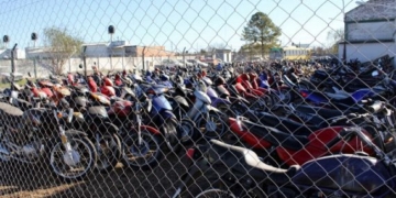 Subastarán más de 200 vehículos retenidos en operativos