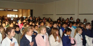 Alumnos totorenses tendrán su juramento a la Bandera