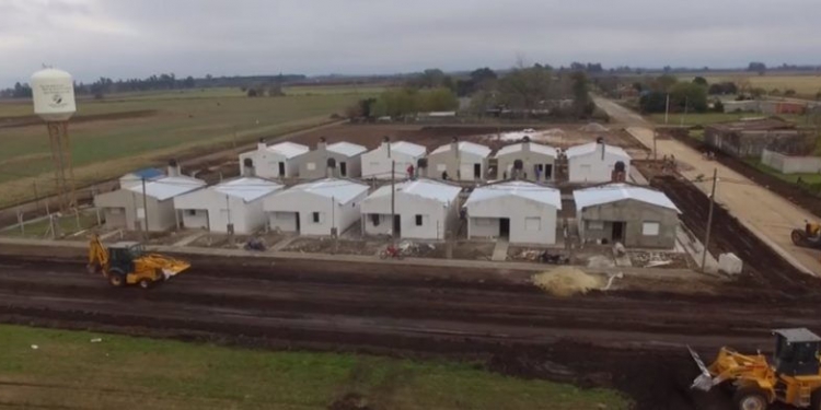 Timbúes: fase final para el nuevo barrio con 12 viviendas sociales
