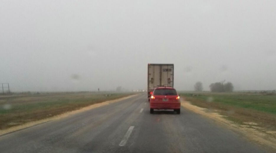 Dos camiones colisionaron durante la madrugada en Ruta 34