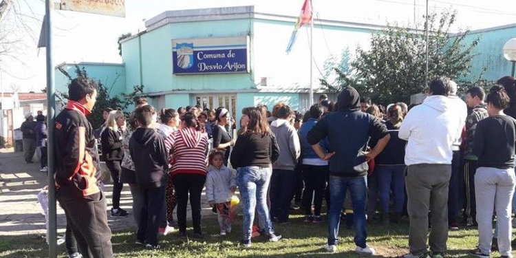 Habló el papá del joven acusado de abuso: «Si lo encuentro lo entrego»