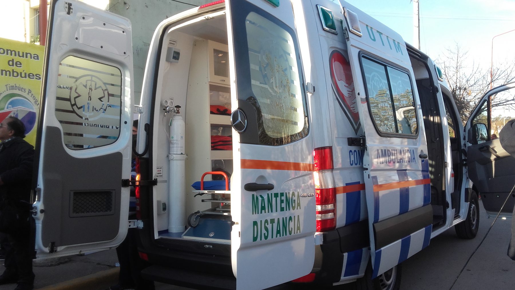 Timbues presentó su ambulancia y anunciaron que llegará una segunda unidad