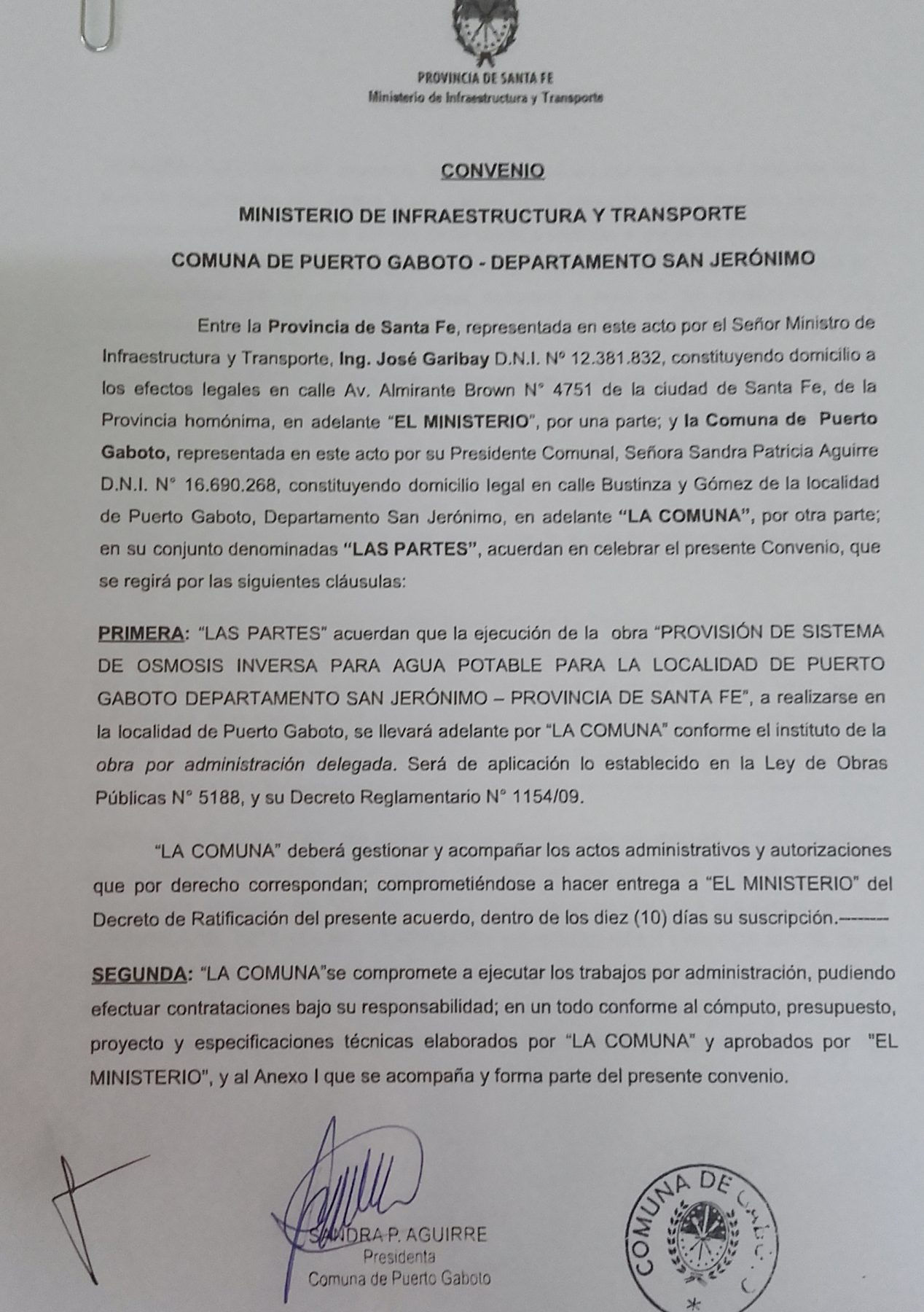 Aguirre y Garibay firmaron el convenio para la planta de ósmosis inversa