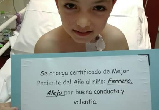 Un nene donó médula ósea para salvar a su papá que sufre Leucemia