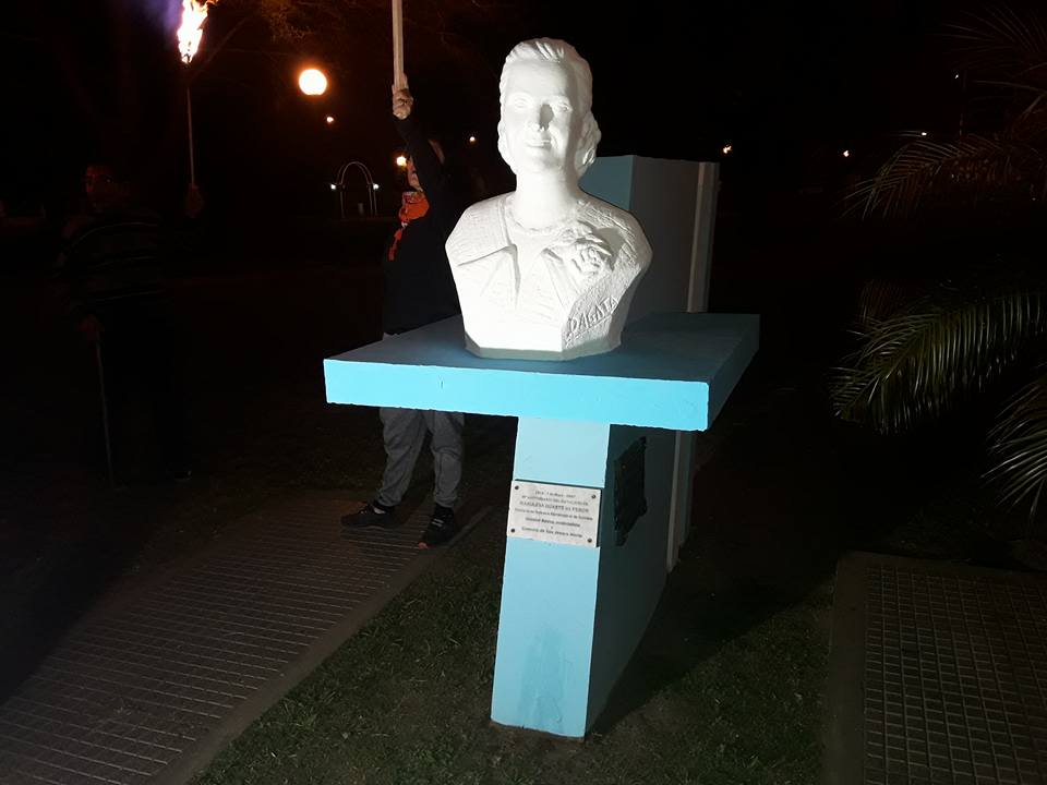 Homenajes a 65 años del paso a la inmortalidad de Evita