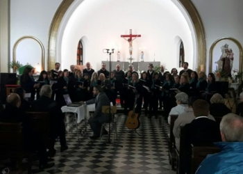 El Coro de Timbúes festejó sus 20 años con un concierto de gala