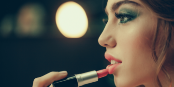 Taller de automaquillaje gratuito en San Genaro