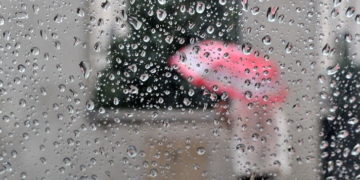 Pronostican que la lluvia se extenderá durante todo el fin de semana