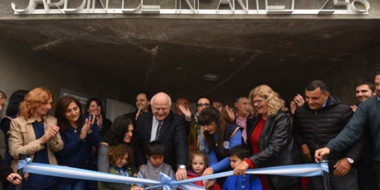 Lifschitz inauguró un jardín de infantes en Serodino