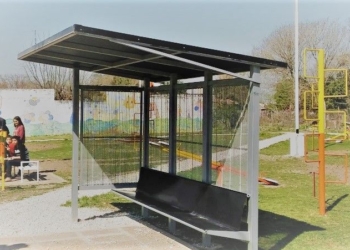 Nuevas garitas de colectivo están siendo instaladas en Maciel