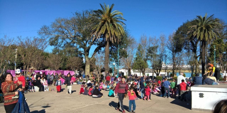 Gran fiesta por el Dia del Niño en Barrancas