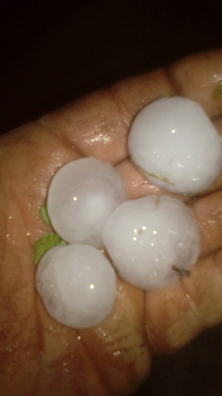 Zona rural de Oliveros fue afectada por granizo de gran tamaño