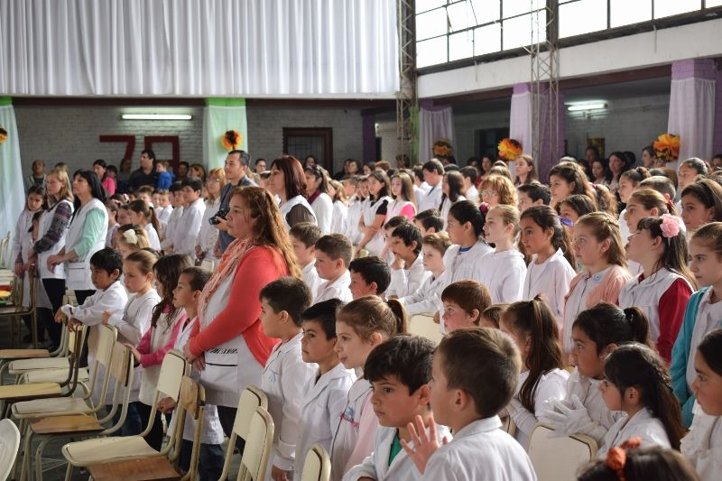 La escuela 892 cumplió 79 años, contó con inauguraciones y un importante anuncio