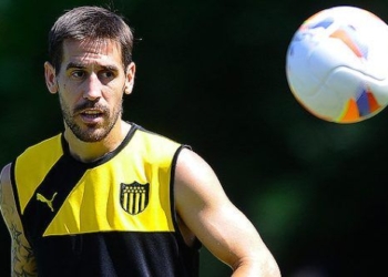 El oliverense Tomás Costa volvió al país y tiene nuevo club