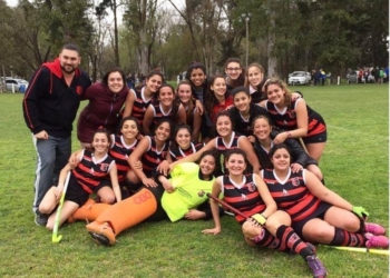 Totoras Juniors se quedó con el segundo clásico de hockey