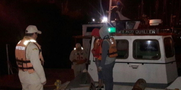 Prefectura de San Lorenzo rescató a dos jóvenes en el rio