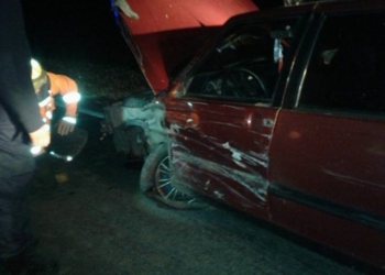 Un camión y un automóvil impactaron sobre ruta 91