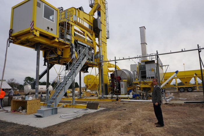Instalaron en Maciel la planta de asfalto más moderna del país