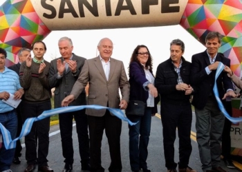 Lifschitz llegó a Totoras e inauguró la Ruta Provincial 91