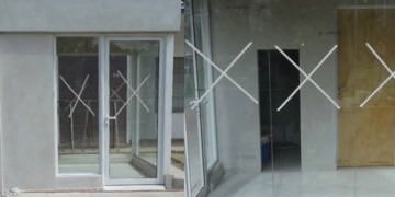 Ultiman detalles para instalar el cajero automático en Monje