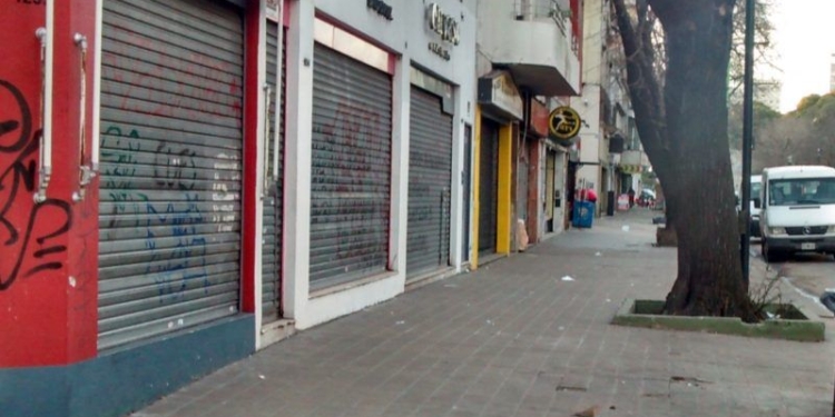 Totoras: los comercios amanecieron cerrados por el día del empleado mercantil