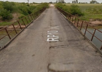 En peligro: cedieron durmientes del puente entre Clarke y Díaz