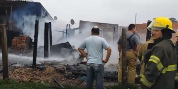 Timbúes: pérdidas totales tras incendiarse dos viviendas