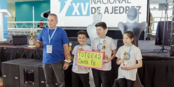 Totoras: la escuela 242 obtuvo el octavo puesto en el Torneo Nacional de Ajedrez