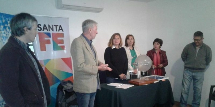 Sortearon los lotes para las familias que tendrán su vivienda en Puerto Gaboto