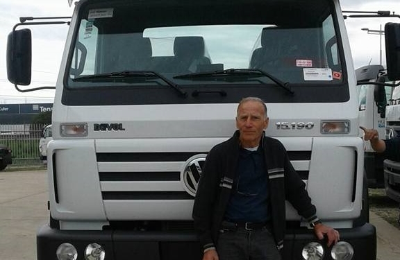 Monje ya cuenta con el nuevo camión procedente del Plan Equipar