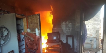 Detenciones e incendio giran en torno al asesinato de una joven