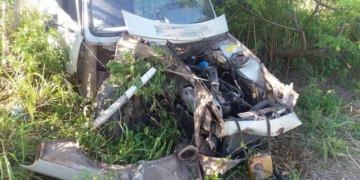 Un tren arrolló a una camioneta y una persona resultó herida