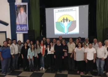 Calvet lanzó su campaña para la reelección en Barrancas